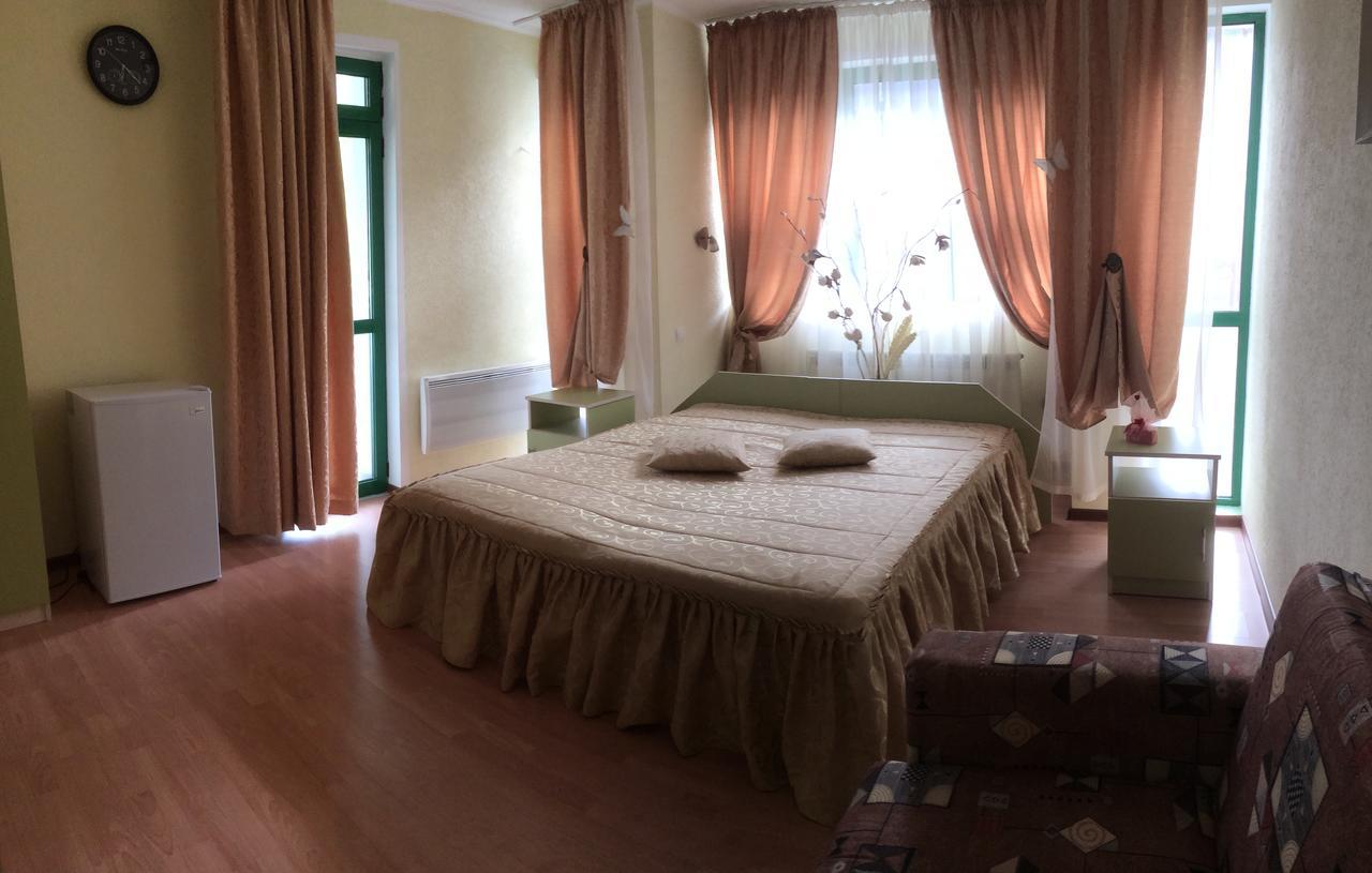 Guest Rooms Waterfall Smoljan Esterno foto